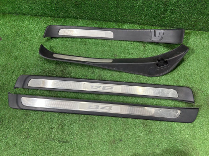 Накладки на пороги BL9 BL5 BLE