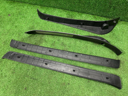 Накладки на пороги SUBARU LEGACY OEM 94060AG280 94060AG290 94061AG160 BL9 BL5 BLE 2008 SILVER C6Z