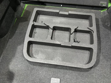 Обшивка багажника