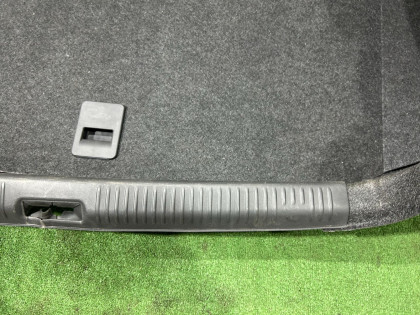 Обшивка багажника