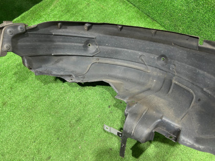 Подкрылок задний левый