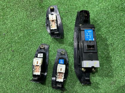 Блок управления стеклоподъемниками