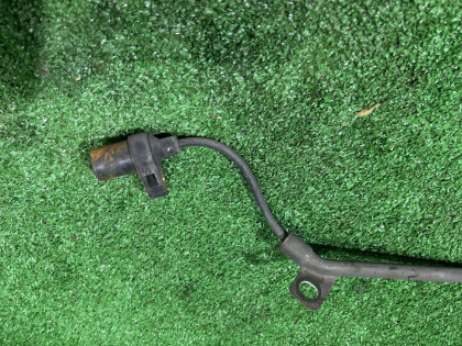 เซ็นเซอร์ ABS หลังขวา SUBARU LEGACY OEM 27540AE040 BE5 2002 EJ206 AT