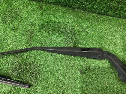 后雨刮 SUBARU LEGACY OEM 86532AE040 BE5 2002