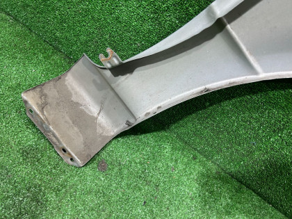 Крыло переднее левое