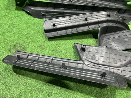 Накладки на пороги