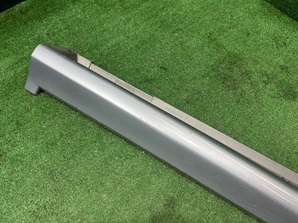 Порог левый