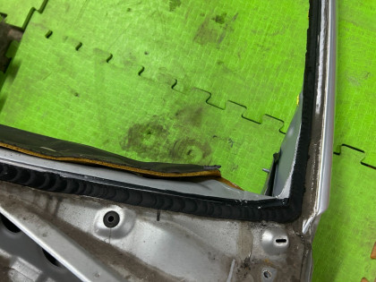 Рамка лобового стекла