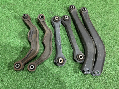 Рычаги задние