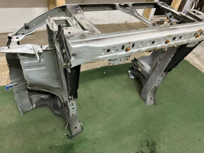 Painel frontal SUBARU LEGACY OEM 53060AE001, 53020AE081, 53020AE091, 53040AE000, 53060AE051 BE5 2002
