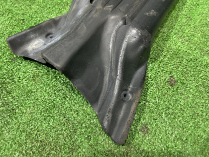 Уплотнитель дверей правый