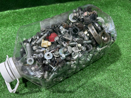 Болты 5 литров