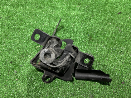 Замок капота SUBARU FORESTER OEM 57310SA030 SG5 2007