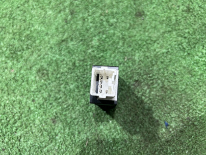 Кнопка птф SUBARU FORESTER OEM 83001SA081 SG5 2007 EJ205 AT