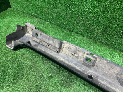 Порог левый