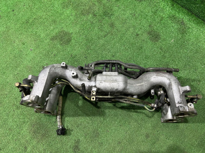 Впускной коллектор