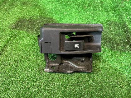 行李厢开启拉手 SUBARU LEGACY OEM 57340AA000 BD5 1996 black 47A