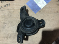 Подушка двс левая SUBARU LANCASTER OEM 41022AE110 BH9 2000 EZ30