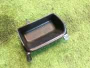 オーディオ下小物入れ SUBARU LANCASTER OEM 92173AE020 BHE 2000 white pearl 081