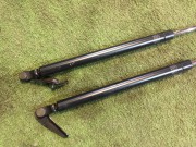 Амортизаторы пятой двери SUBARU LEGACY OEM 63260AE020, 63260AE030, 871068209, 871068210, S92503, BH9 1999 Silver 792