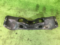 Travessa dianteira SUBARU LEGACY OEM 20100AC020 BG9 1995 EJ25D