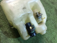 Washer bottle SUBARU LEGACY OEM 86610AC000 86610FC000 BG9 1995 EJ25D