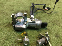 锁芯套装 SUBARU LEGACY OEM 57410AC472 57410AC473 BG9 1995 Black 47A