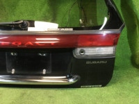 バックドア SUBARU LEGACY OEM 61700AC000 BG9 1995 Black 47A