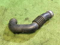 Патрубок воздушного фильтра SUBARU LEGACY OEM 14457AA111 BG9 1995 EJ25D