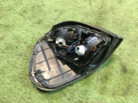 右テールランプ SUBARU LEGACY OEM 84201AC060 BG9 1995