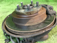 Cubos traseiros SUBARU LEGACY OEM 26310AA112 26291AA100 26291AA110 28016AA020 BG9 1995 EJ25D