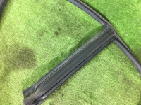 右车门密封条 SUBARU LEGACY OEM 62710AC100 BG9 1995 Black 47A