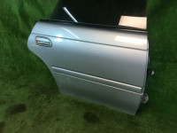 右后门 SUBARU LEGACY OEM 61400AC300 63210AC120NA BG5 1997 Silver 406