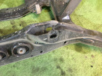 Балка задняя SUBARU LANCASTER OEM 20152AE001 BHE 2002 EZ30