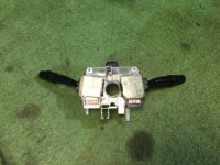 Блок подрулевых переключателей SUBARU LANCASTER OEM 83111AE040 BHE 2002 EZ30
