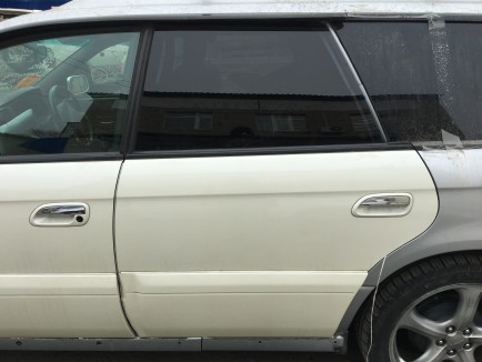 Дверь задняя левая 60400AE430 SUBARU LANCASTER