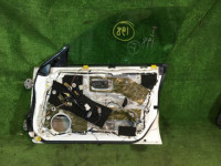 Right front door SUBARU LANCASTER OEM 60009AE040 60009AE060 BHE 2002 white pearl 07C