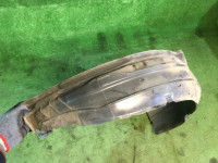 Подкрылок передний правый SUBARU LANCASTER OEM 59110AE020 BHE 2002 white pearl 07C