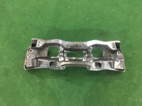 Балка передняя 20101AG002 20101AG020 SUBARU OUTBACK