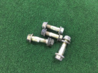Болты развальные передние 20540AA090 20540AA100 20550AA010 SUBARU OUTBACK