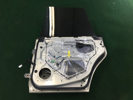 ประตูหลังขวา SUBARU OUTBACK OEM 91112AG060GA, 60409AG0419P BP9 2005 gold 39J