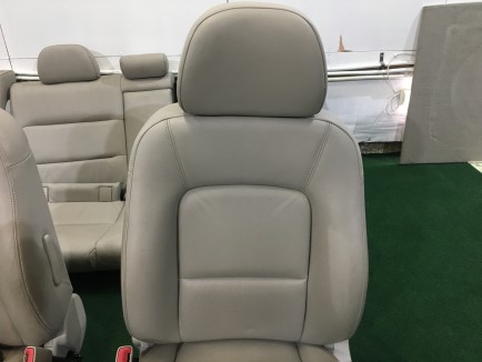 シートセット SUBARU OUTBACK OEM 64140AG461WA, 64140AG471WA, 64150AG130WA, 64150AG120WA, 64221AG120WA BP9 2005 gold 39J