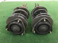 ストラット SUBARU OUTBACK OEM 20310AG500 20310AG510 20330AG680 20365AG240 20365AG2409L BP9 2005 EJ253