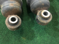 ストラット SUBARU OUTBACK OEM 20310AG500 20310AG510 20330AG680 20365AG240 20365AG2409L BP9 2005 EJ253