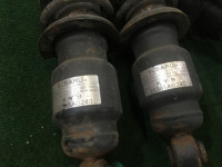 ストラット SUBARU OUTBACK OEM 20310AG500 20310AG510 20330AG680 20365AG240 20365AG2409L BP9 2005 EJ253