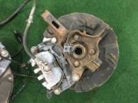 Bujes delanteros SUBARU OUTBACK OEM 26292SA000 26292SA010 26300SA000 26300SA001 28313AG000 BP9 2005 EJ253