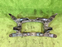 Crossmember задняя SUBARU LANCASTER OEM 20152AE000 20152AE001 BH9 1998 EJ254