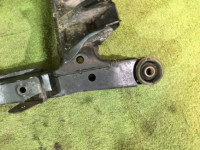 Crossmember задняя SUBARU LANCASTER OEM 20152AE000 20152AE001 BH9 1998 EJ254