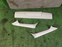 Обшивка пятой двери SUBARU LANCASTER OEM 94320AE010AD 94320AE011AD BH9 1998 Beige 8L5