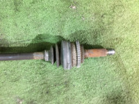 Привод задний SUBARU LANCASTER OEM 28421AE060 28421AE061 BH9 1998 EJ254